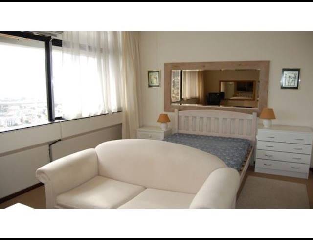 0 BEDROOM APARTMENT FOR SALE IN ORANJEZICHT